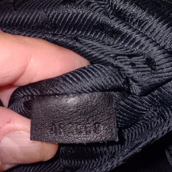 Louis Vuitton- ultra rare jacquard gold automne-hiver collection runway bag - Picture 8 of 8